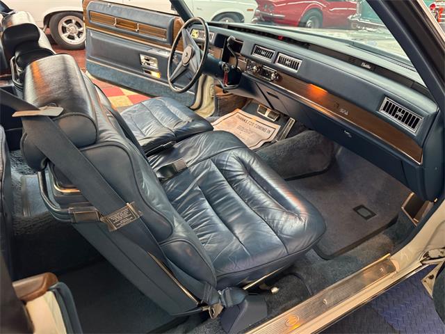 1975 Cadillac Coupe DeVille (CC-2055869) for sale in Mundelein, Illinois