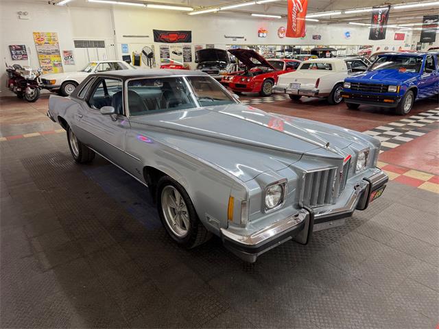 1975 Pontiac Grand Prix (CC-2055870) for sale in Mundelein, Illinois