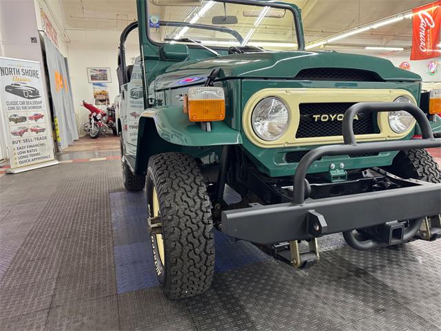 1976 Toyota Land Cruiser FJ40 (CC-2055875) for sale in Mundelein, Illinois