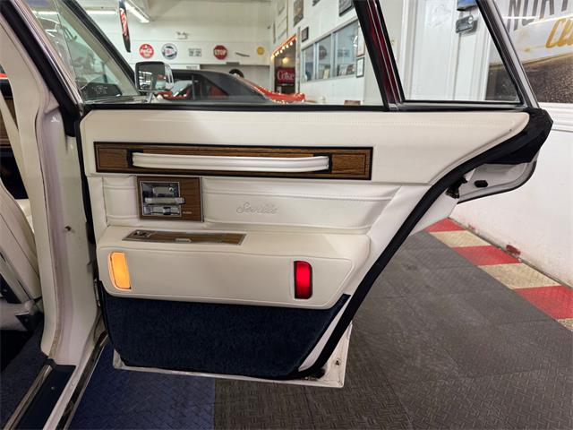 1985 Cadillac Seville (CC-2055920) for sale in Mundelein, Illinois
