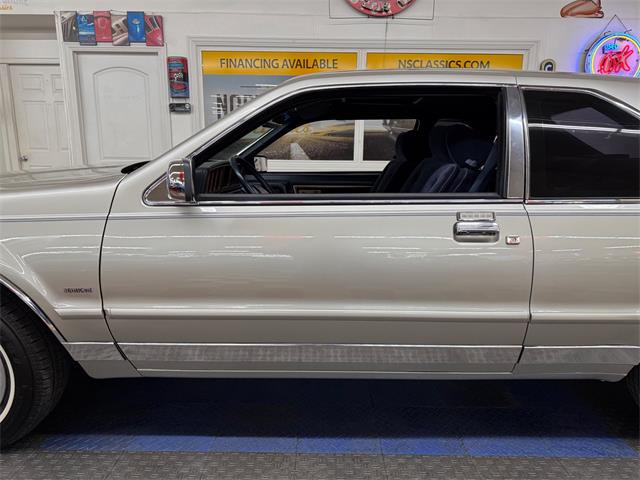 1988 Lincoln Mark VII (CC-2055922) for sale in Mundelein, Illinois