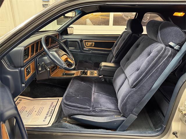 1988 Lincoln Mark VII (CC-2055922) for sale in Mundelein, Illinois