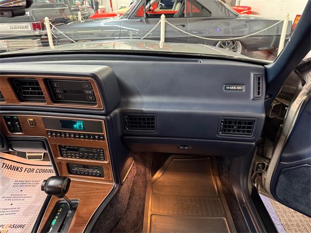 1988 Lincoln Mark VII (CC-2055922) for sale in Mundelein, Illinois