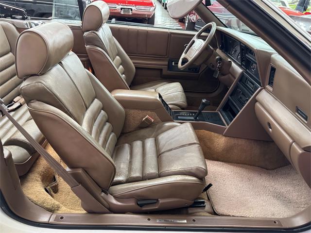 1989 Chrysler LeBaron (CC-2055923) for sale in Mundelein, Illinois