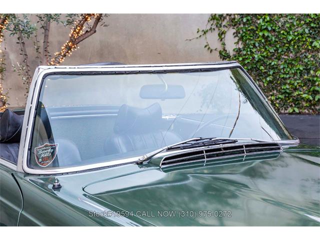 1968 Mercedes-Benz 280SL (CC-2056373) for sale in Beverly Hills, California
