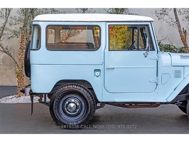 1975 Toyota Land Cruiser FJ40 (CC-2056712) for sale in Beverly Hills, California