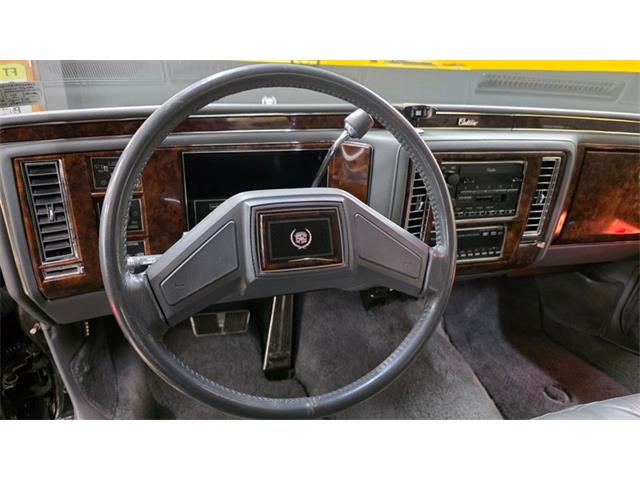 1990 Cadillac Brougham (CC-2057025) for sale in Mankato, Minnesota