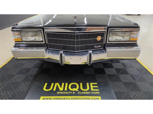 1990 Cadillac Brougham (CC-2057025) for sale in Mankato, Minnesota