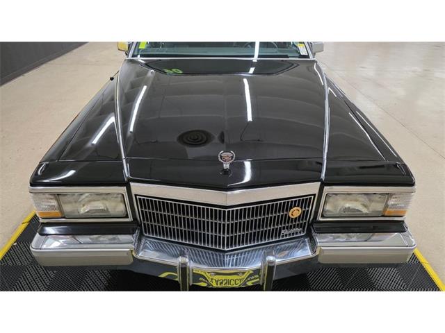 1990 Cadillac Brougham (CC-2057025) for sale in Mankato, Minnesota
