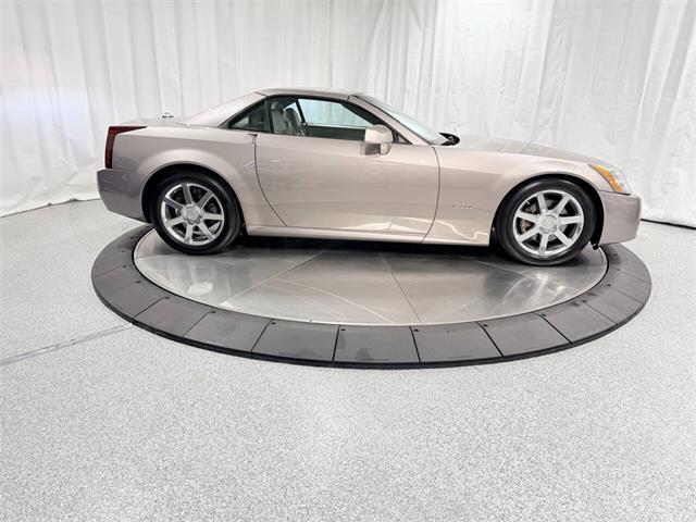 2005 Cadillac XLR (CC-2058187) for sale in Hilton, New York