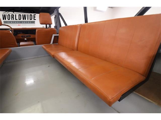 1993 Land Rover Defender 110 (CC-2058881) for sale in Denver , Colorado