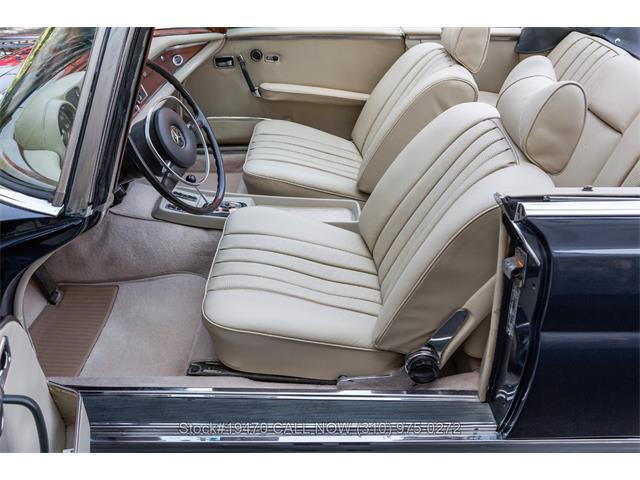 1969 Mercedes-Benz 280SE (CC-2059573) for sale in Beverly Hills, California