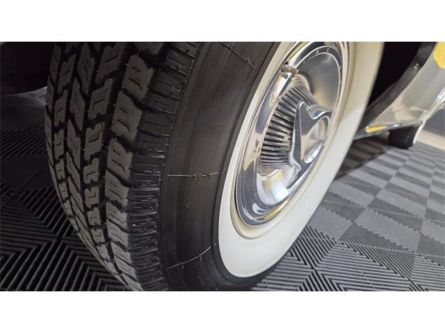 1963 Pontiac Bonneville (CC-2059988) for sale in Mankato, Minnesota