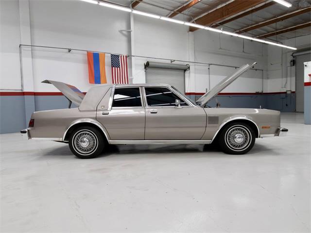 1989 Chrysler Fifth Avenue (CC-2061604) for sale in Sun Valley, California
