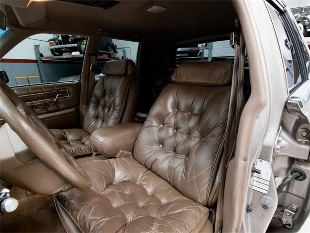 1989 Chrysler Fifth Avenue (CC-2061604) for sale in Sun Valley, California