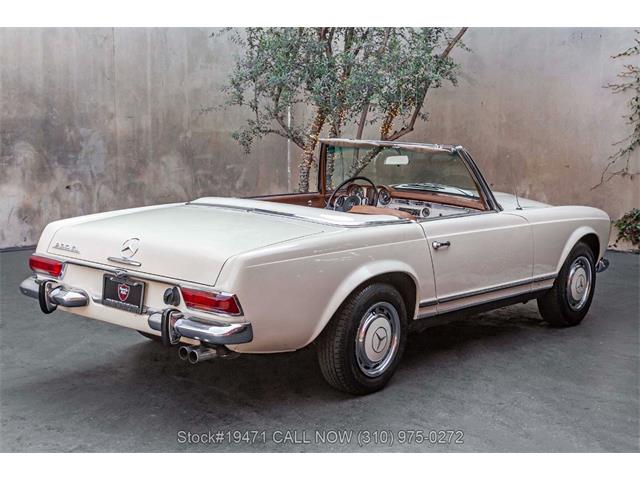 1966 Mercedes-Benz 230SL (CC-2062155) for sale in Beverly Hills, California
