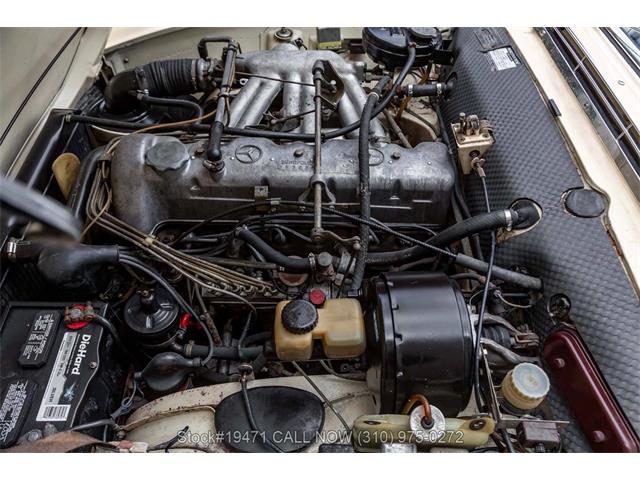 1966 Mercedes-Benz 230SL (CC-2062155) for sale in Beverly Hills, California