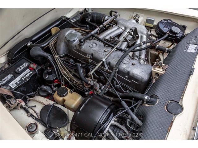 1966 Mercedes-Benz 230SL (CC-2062155) for sale in Beverly Hills, California
