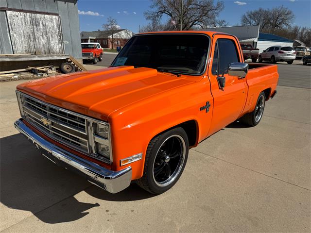 1985 Chevrolet C10 (CC-2062542) for sale in Brookings, South Dakota