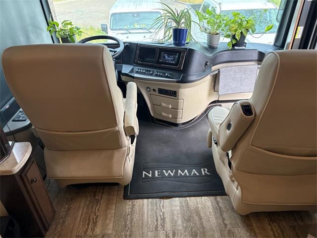 2019 Newmar Dutch Star (CC-2063051) for sale in Anaheim, California