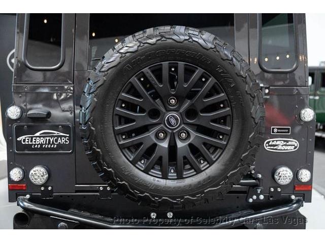 1996 Land Rover Defender 110 (CC-2063313) for sale in Las Vegas, Nevada