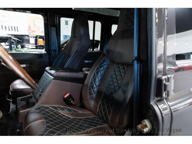 1996 Land Rover Defender 110 (CC-2063313) for sale in Las Vegas, Nevada