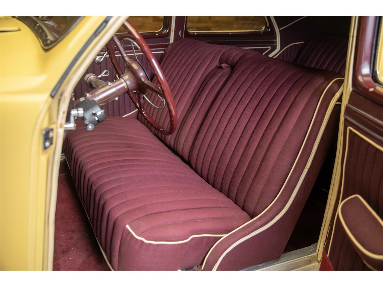 1937 Cord 810