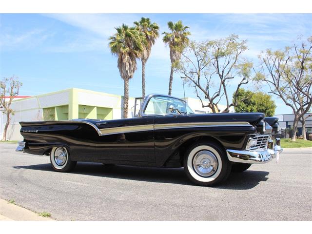 1957 Ford Fairlane 500 (CC-2063689) for sale in La Verne, California
