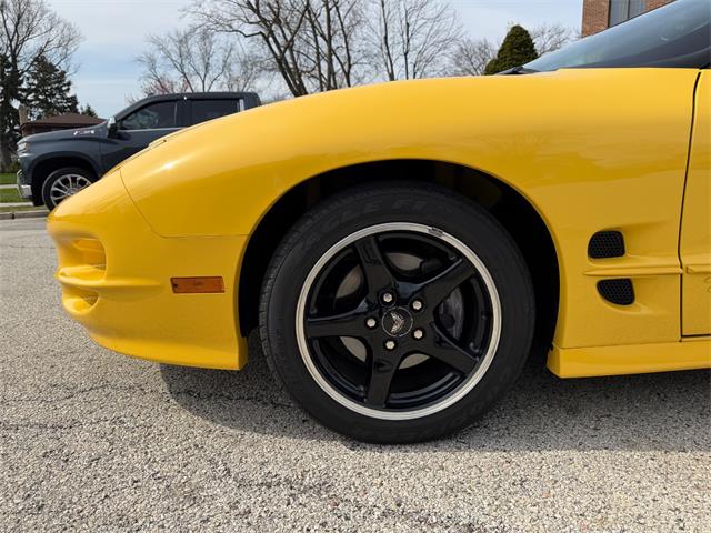 2002 Pontiac Firebird (CC-2063921) for sale in Mundelein, Illinois