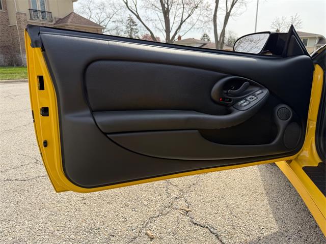 2002 Pontiac Firebird (CC-2063921) for sale in Mundelein, Illinois