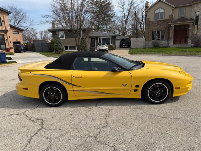 2002 Pontiac Firebird (CC-2063921) for sale in Mundelein, Illinois