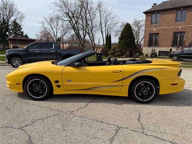 2002 Pontiac Firebird (CC-2063921) for sale in Mundelein, Illinois