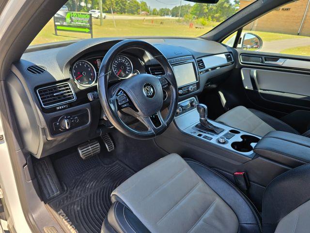 2017 Volkswagen Touareg (CC-2063930) for sale in Hope Mills, North Carolina
