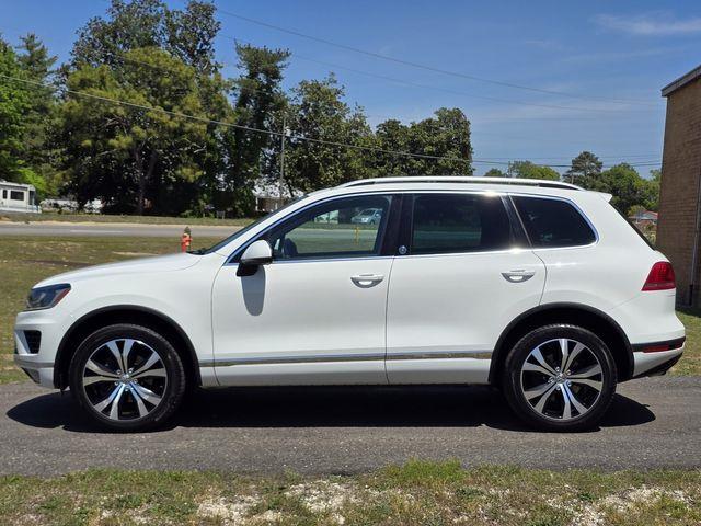 2017 Volkswagen Touareg (CC-2063930) for sale in Hope Mills, North Carolina