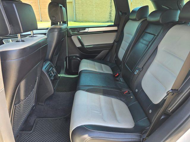 2017 Volkswagen Touareg (CC-2063930) for sale in Hope Mills, North Carolina