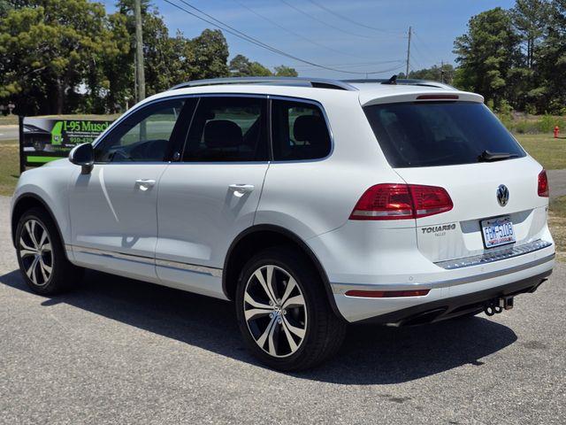 2017 Volkswagen Touareg (CC-2063930) for sale in Hope Mills, North Carolina