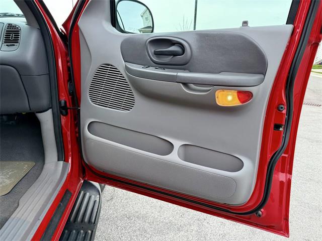 2001 Ford F150 (CC-2063978) for sale in Arlington Heights, Illinois