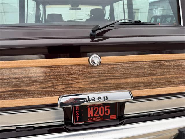 1989 Jeep Grand Wagoneer (CC-2064395) for sale in Brookings, South Dakota