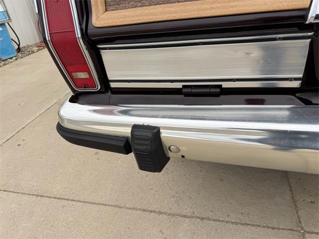 1989 Jeep Grand Wagoneer (CC-2064395) for sale in Brookings, South Dakota