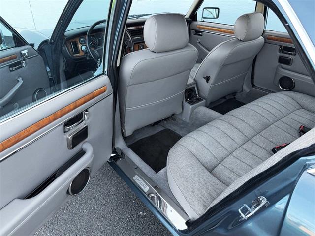 1986 Jaguar XJ (CC-2064528) for sale in Carey, Illinois