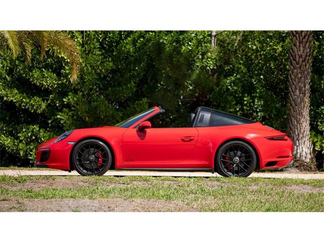 2017 Porsche 911 (CC-2064615) for sale in Costa Mesa, California