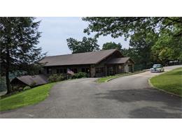 1947 Pontiac Deluxe Eight (CC-2064785) for sale in Carlisle, Pennsylvania