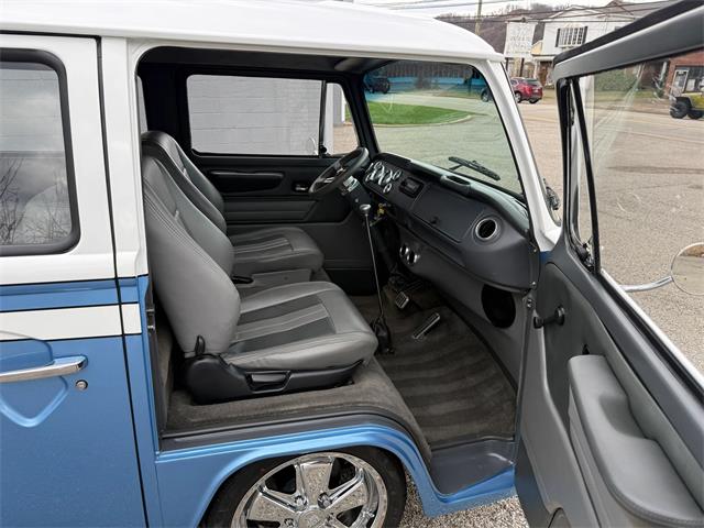 1974 Volkswagen Bus (CC-2064807) for sale in Pittsburgh, Pennsylvania