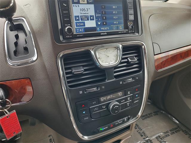 2012 Chrysler Town & Country (CC-2064972) for sale in Dublin, Ohio