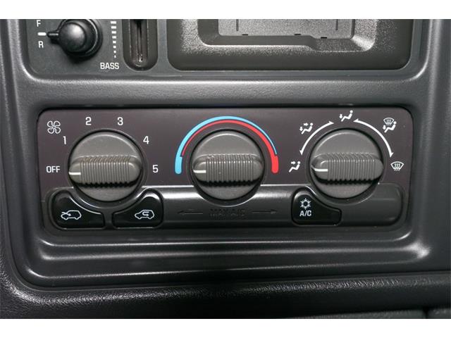 2001 Chevrolet Silverado (CC-2065053) for sale in Kentwood, Michigan