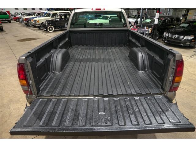 2001 Chevrolet Silverado (CC-2065053) for sale in Kentwood, Michigan