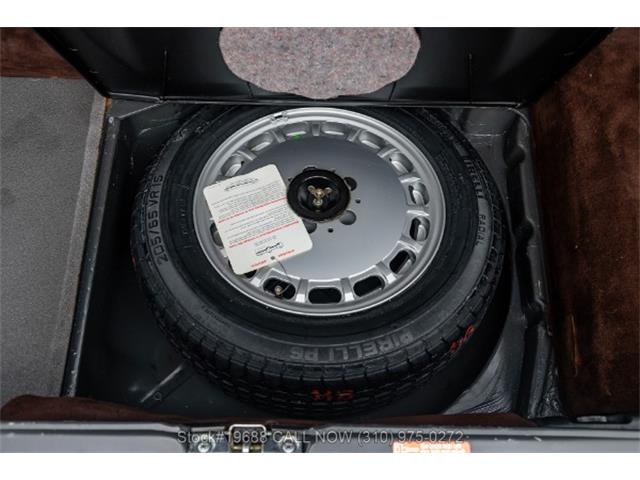 1988 Mercedes-Benz 560SL (CC-2065085) for sale in Beverly Hills, California