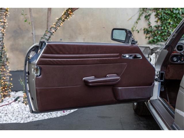 1988 Mercedes-Benz 560SL (CC-2065085) for sale in Beverly Hills, California