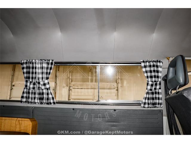 1996 Volkswagen Type 2 (CC-2065105) for sale in Grand Rapids, Michigan