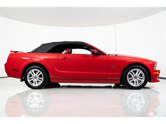 2006 Ford Mustang GT (CC-2065157) for sale in St. Charles, Missouri